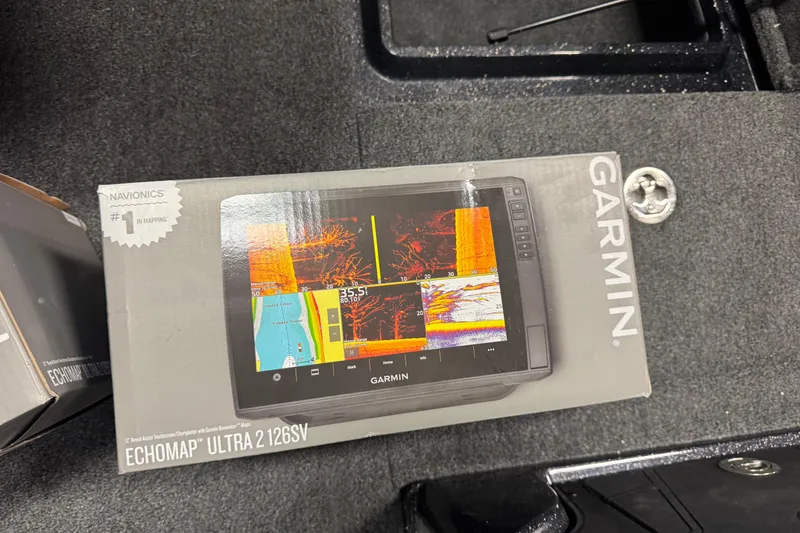 Slide: The Image of Garmin ECHOMAP Ultra 126sv box on Nitro ZV20 Sport Pro, 2026 model. - 21