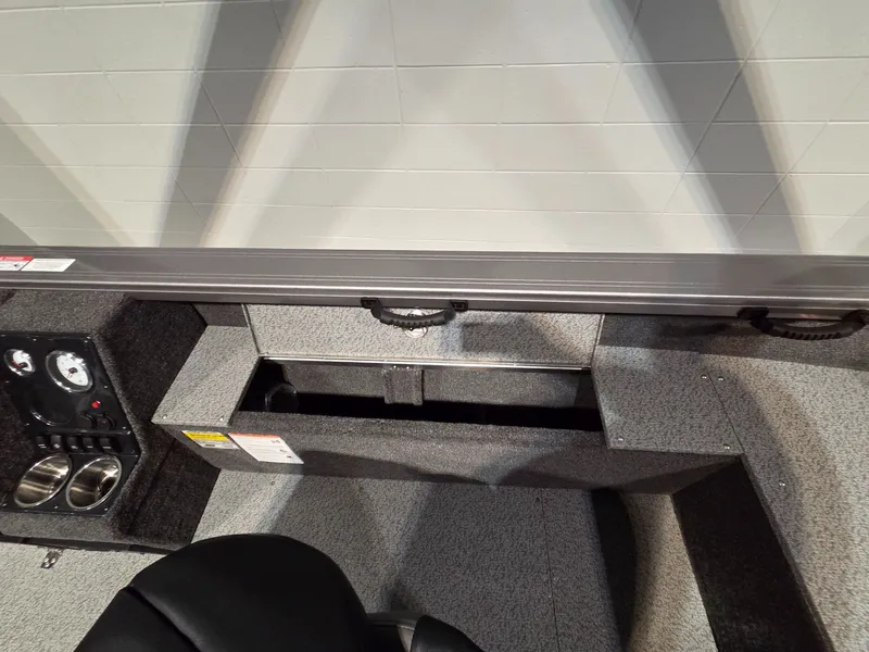 Slide: The Image of Interior view of Crestliner 1850 Pro Tiller 2026 boat. - 14