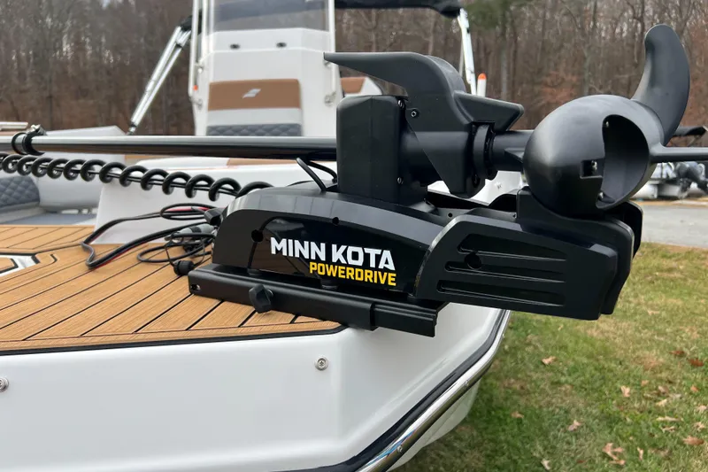 Slide: The Image of Minn Kota PowerDrive on 2026 Starcraft SVX 191 OB CC boat deck. - 19