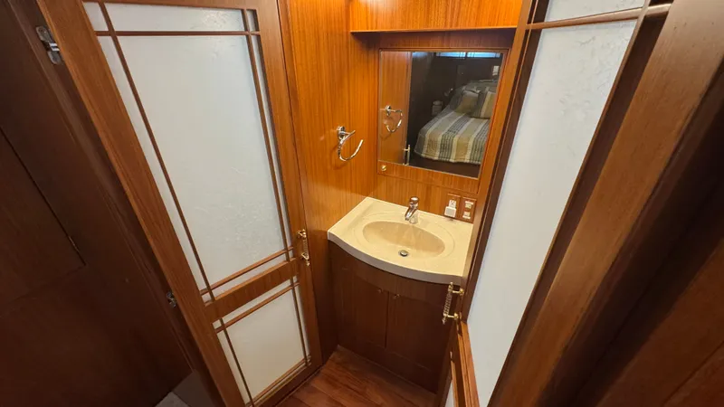 Slide: The Image of Owner's Ensuite - 35