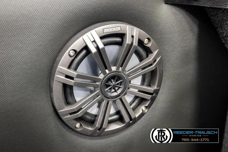 Slide: The Image of Speaker in 2026 Lund 1975 Pro-V Sport boat, featuring Kicker audio system. - 48