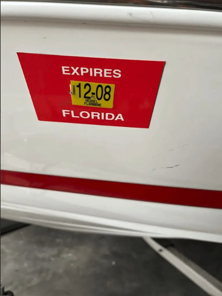 Slide: The Image of Mariah SX 19 Bowrider 2006 - 22