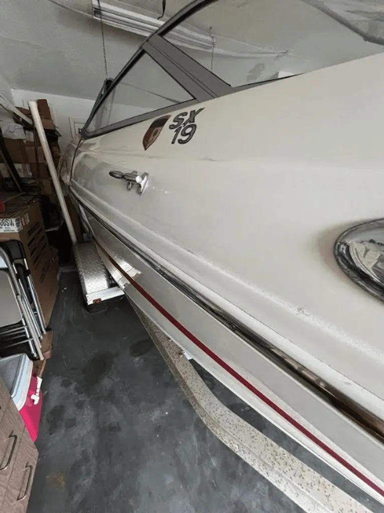 Slide: The Image of Mariah SX 19 Bowrider 2006 - 23