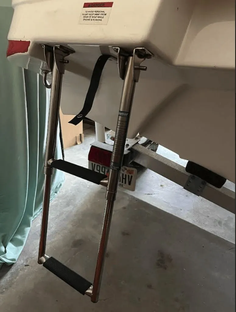 Slide: The Image of Mariah SX 19 Bowrider 2006 - 37