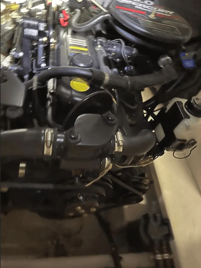 Slide: The Image of Mariah SX 19 Bowrider 2006 - 40