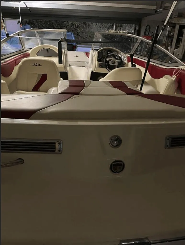 Slide: The Image of Mariah SX 19 Bowrider 2006 - 46