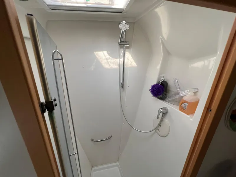 Slide: The Image of 2008 Lagoon 420 yacht shower with modern fixtures and skylight - 35