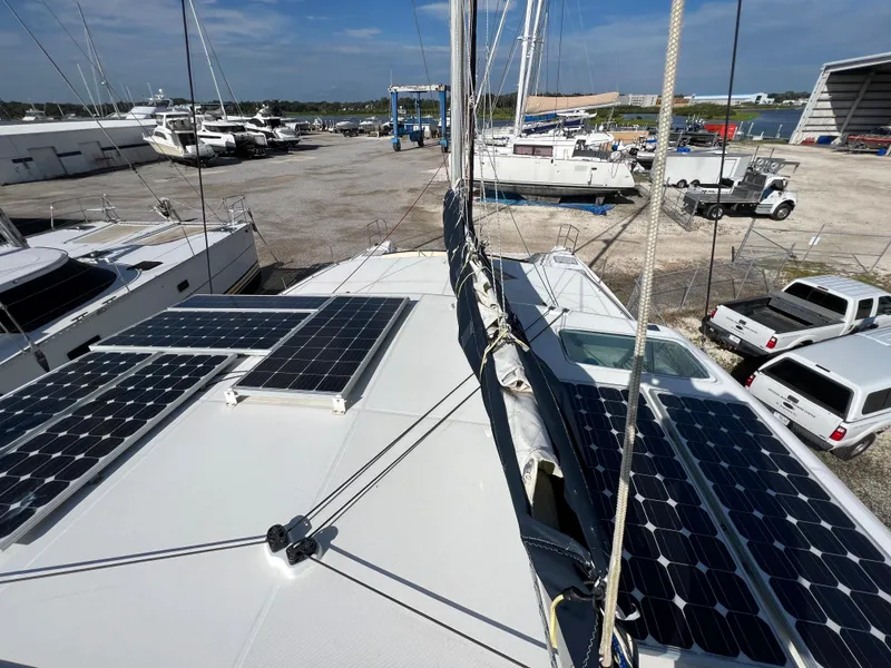 Slide: The Image of Lagoon 420 2008 - 56