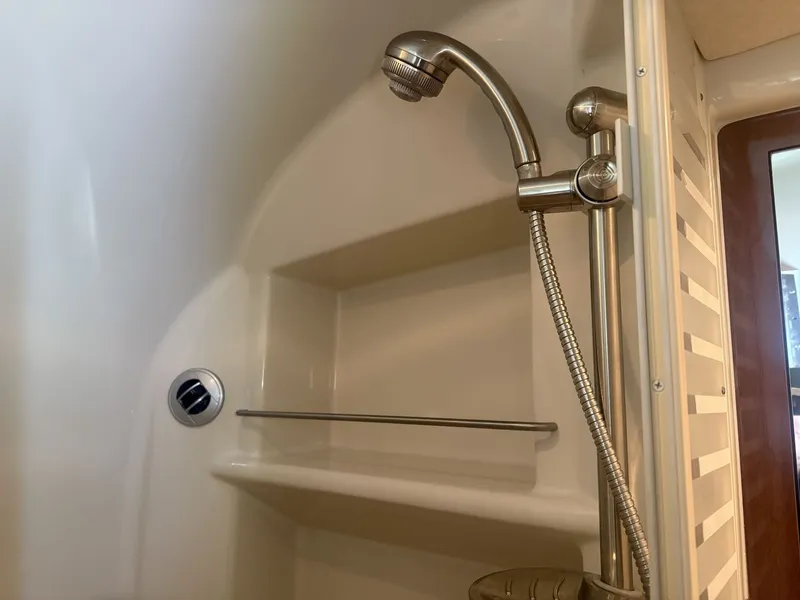 Slide: The Image of Sea Ray Sundancer 370 2012 - 10