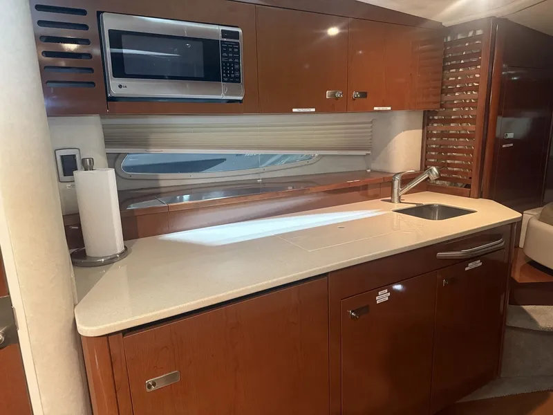 Slide: The Image of Sea Ray Sundancer 370 2012 - 41