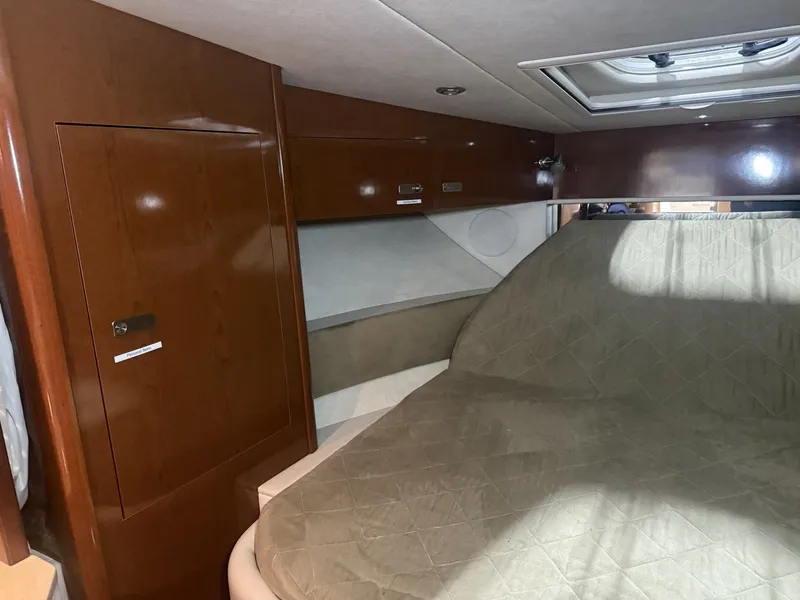 Slide: The Image of Sea Ray Sundancer 370 2012 - 64