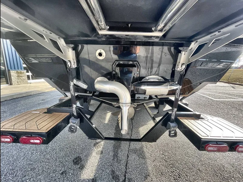 Slide: The Image of Nautique Super Air Nautique G25 Paragon 2025 - 24