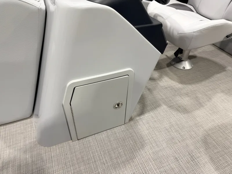 Slide: The Image of Bentley Pontoons 150HP Legacy 223 Navigator Quad Lounge Tritoon - $47995 2024 - 19