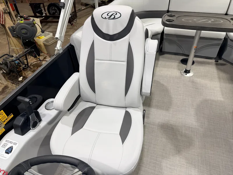 Slide: The Image of Bentley Pontoons 150HP Legacy 223 Navigator Quad Lounge Tritoon - $47995 2024 - 20