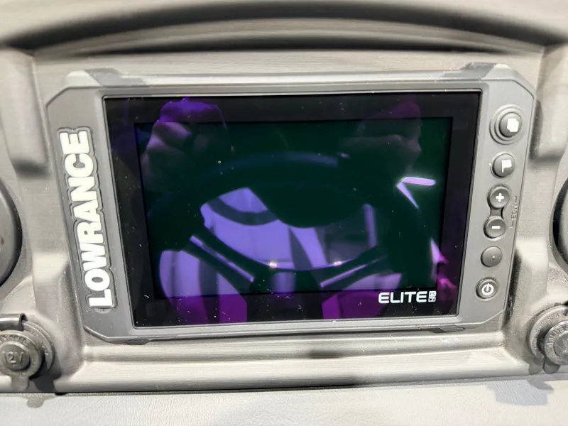 Slide: The Image of Bentley Pontoons 150HP Legacy 223 Navigator Quad Lounge Tritoon - $47995 2024 - 23