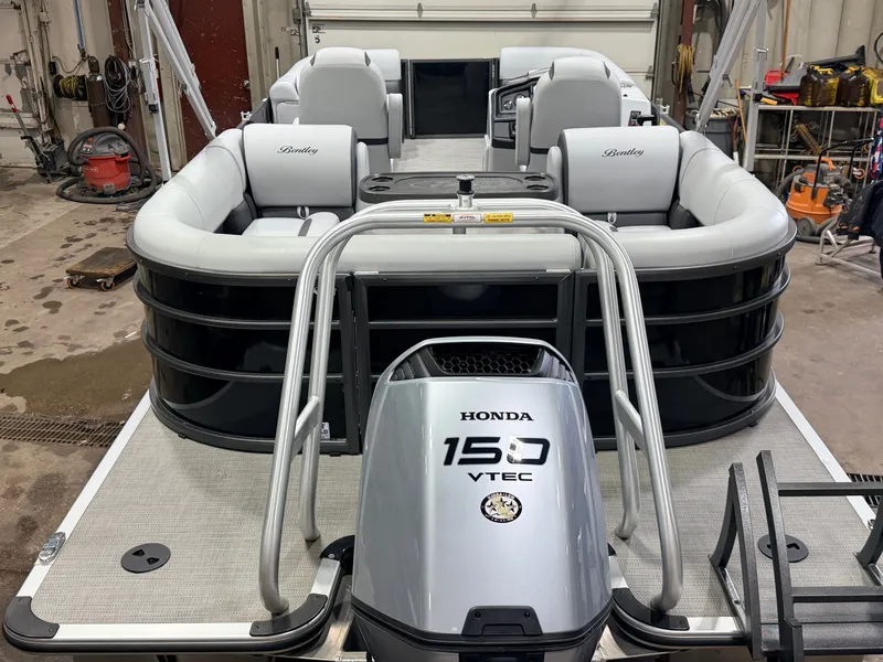 Slide: The Image of Bentley Pontoons 150HP Legacy 223 Navigator Quad Lounge Tritoon - $47995 2024 - 36