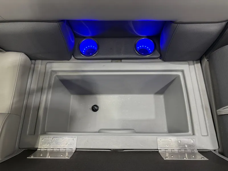 Slide: The Image of Bentley Pontoons Legacy 223 Navigator Quad Lounge Tri-toon Pontoon & 150HP Honda 4-Stroke EFI 2024 - 13