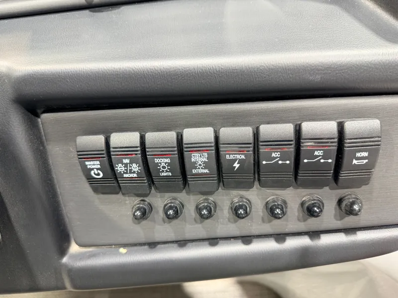 Slide: The Image of Bentley Pontoons Legacy 223 Navigator Quad Lounge Tri-toon Pontoon & 150HP Honda 4-Stroke EFI 2024 - 26