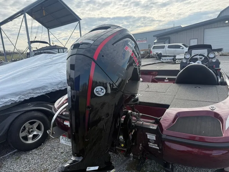 Slide: The Image of Nitro Z17 2024 - 4