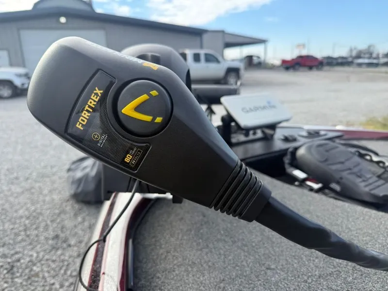 Slide: The Image of Nitro Z17 2024 - 9