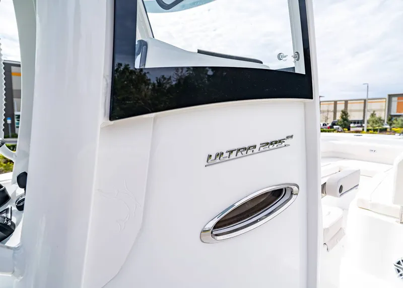 Slide: The Image of Sea Hunt Ultra 285 SE 2026 - 22