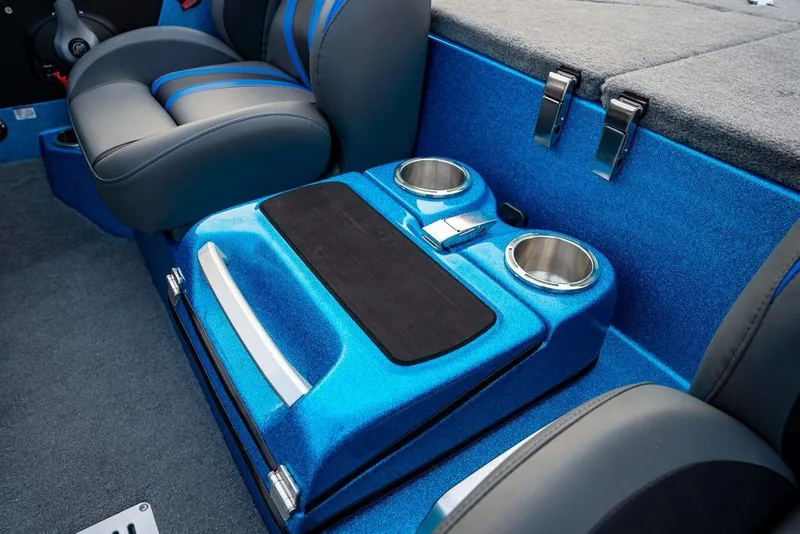 Slide: The Image of Bass Cat Puma STS 2026 - 10