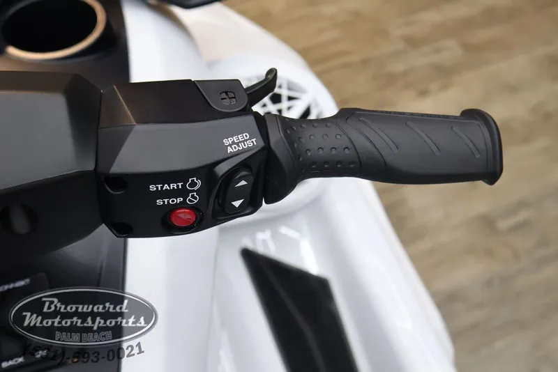 Slide: The Image of Yamaha FX Cruiser SVHO® 2026 - 18