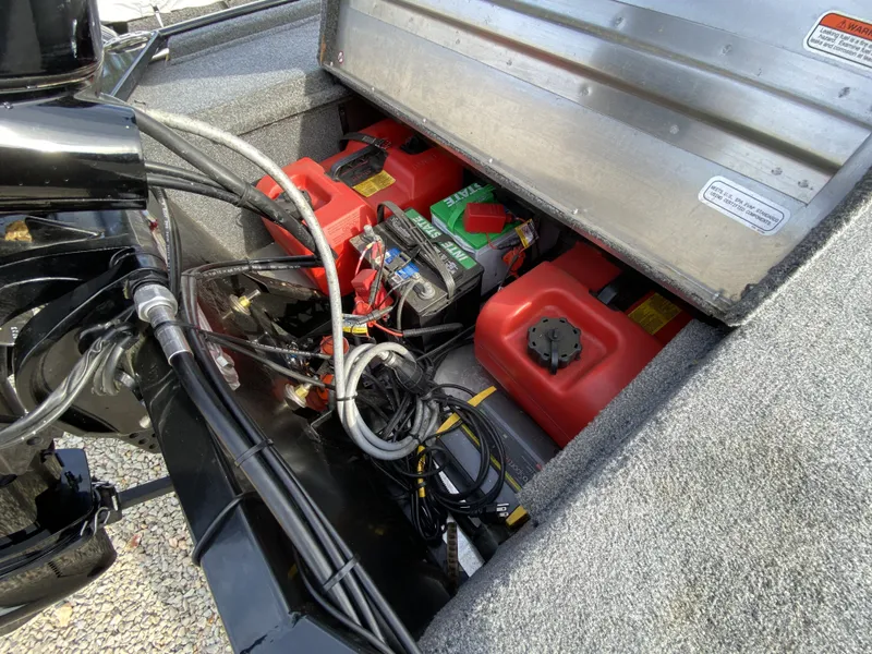 Slide: The Image of Tracker Bass Tracker Classic XL 2024 - 15