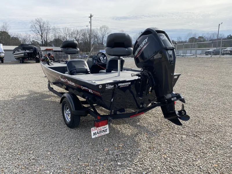 Slide: The Image of Tracker Bass Tracker Classic XL 2024 - 4
