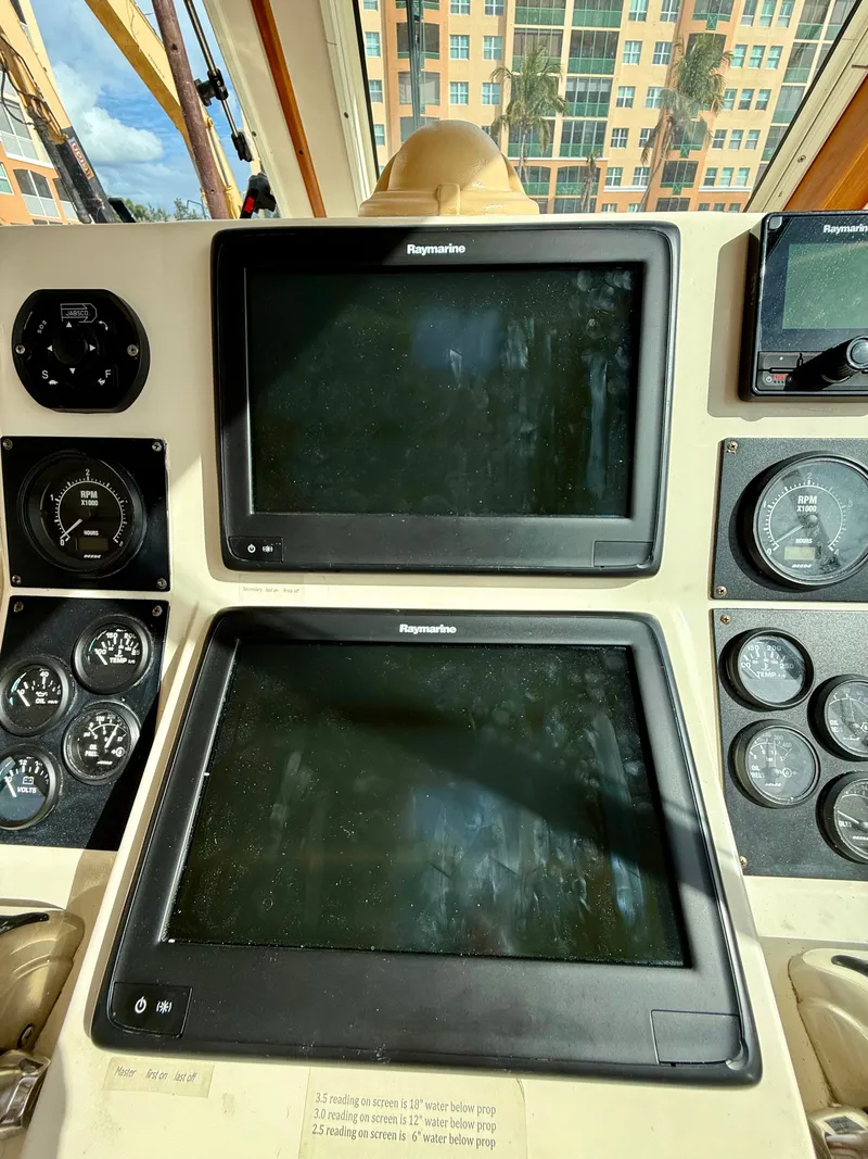 Slide: The Image of Sabre 36 2003 - 104