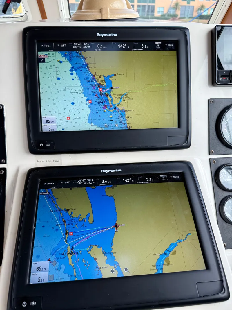 Slide: The Image of Sabre 36 2003 - 105