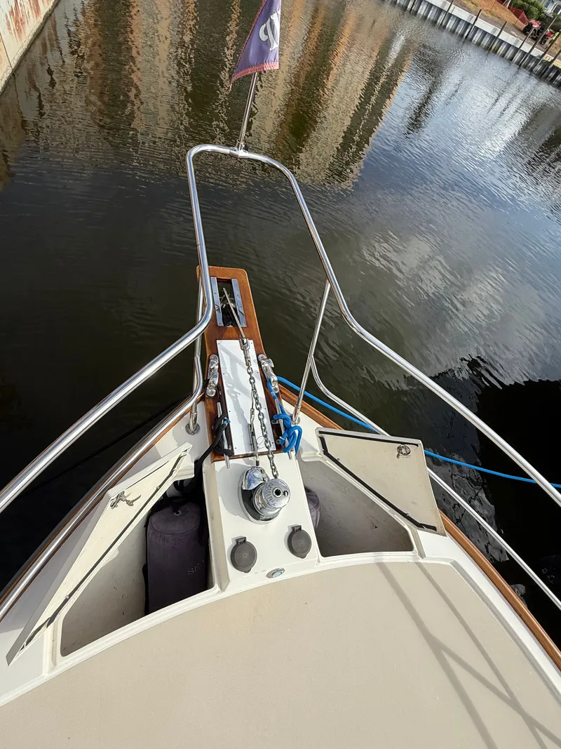 Slide: The Image of Sabre 36 2003 - 17