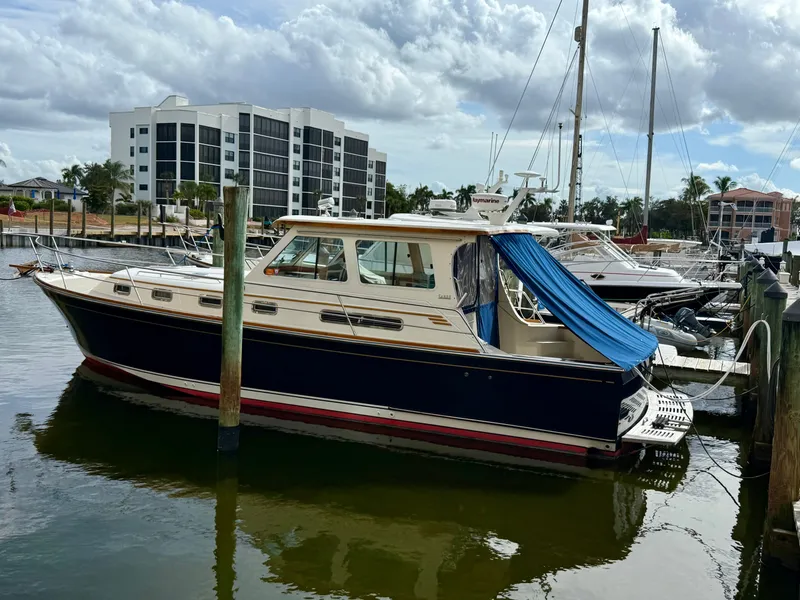 Slide: The Image of Sabre 36 2003 - 3