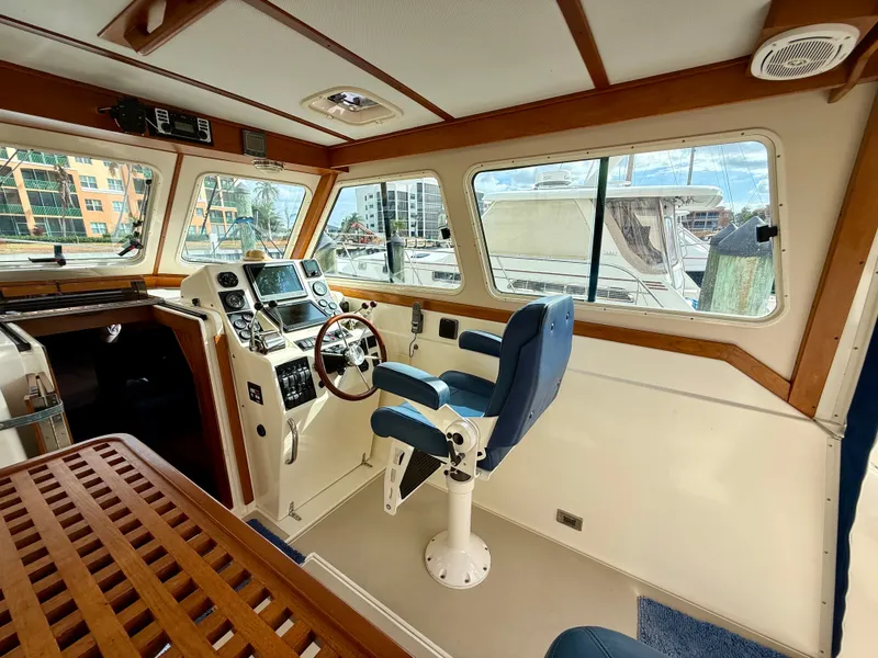 Slide: The Image of Sabre 36 2003 - 39