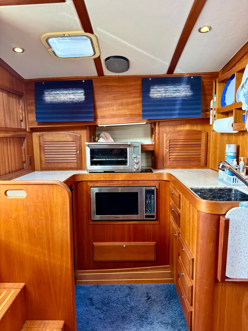 Slide: The Image of Sabre 36 2003 - 50