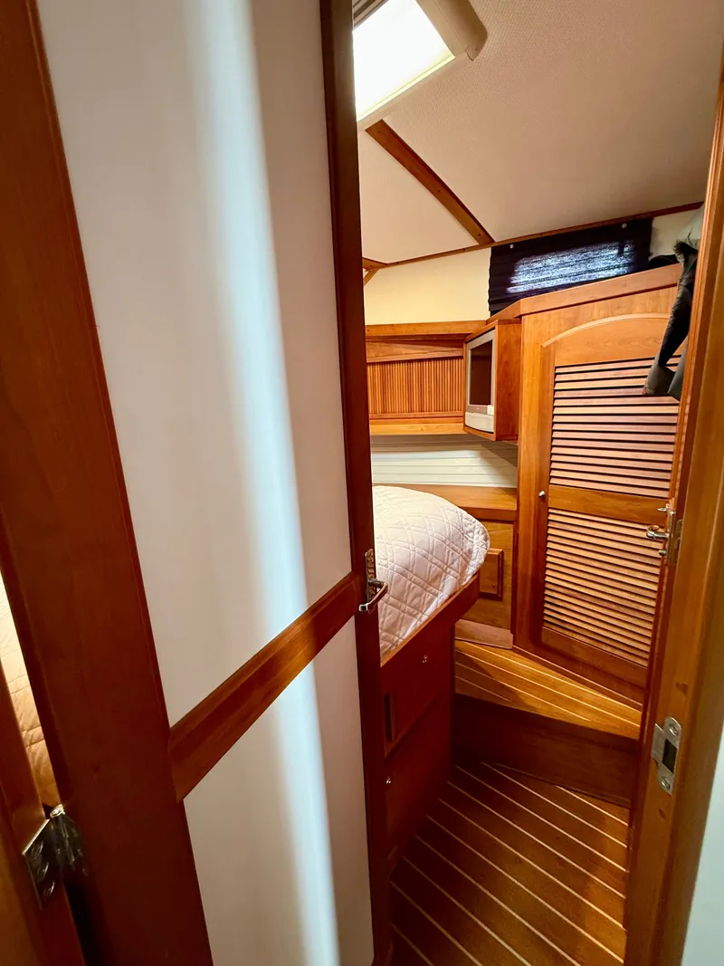 Slide: The Image of Sabre 36 2003 - 74