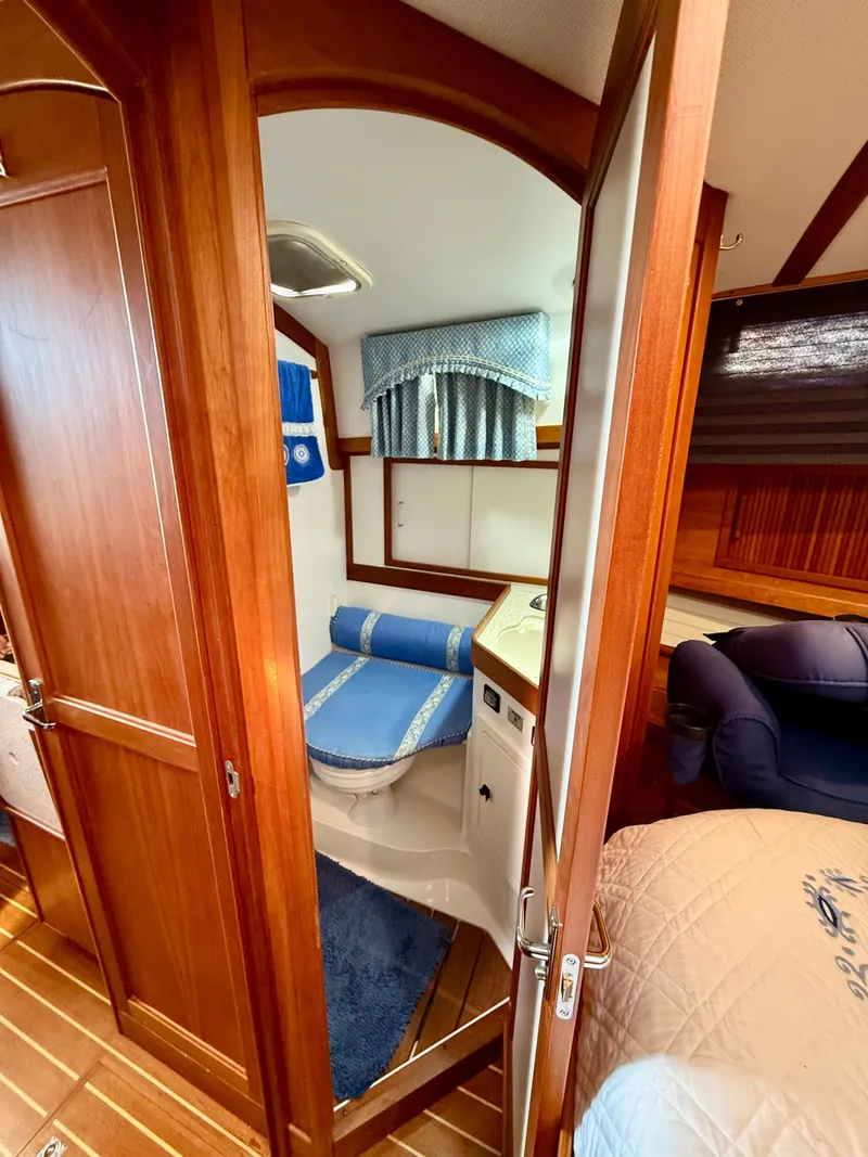 Slide: The Image of Sabre 36 2003 - 76