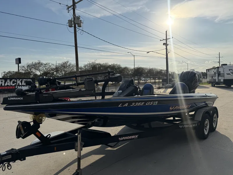 Slide: The Image of Phoenix Bass Boat 619 Pro 2013 - 8