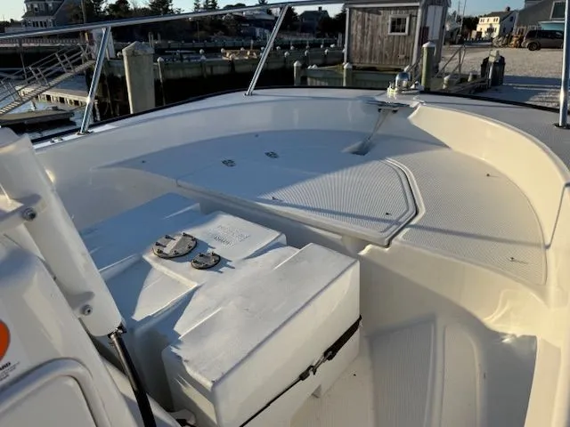 Slide: The Image of Boston Whaler MONTAUK 150 2008 - 10