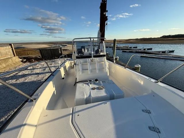 Slide: The Image of Boston Whaler MONTAUK 150 2008 - 11