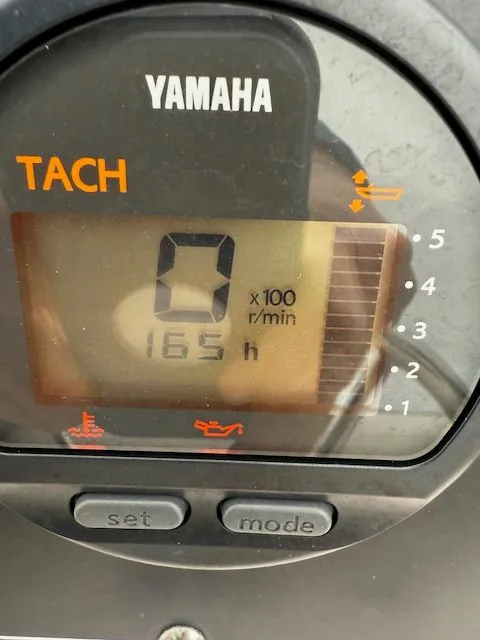 Slide: The Image of Boston Whaler MONTAUK 150 2008 - 14