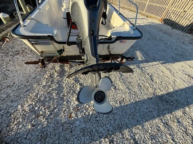 Slide: The Image of Boston Whaler MONTAUK 150 2008 - 3