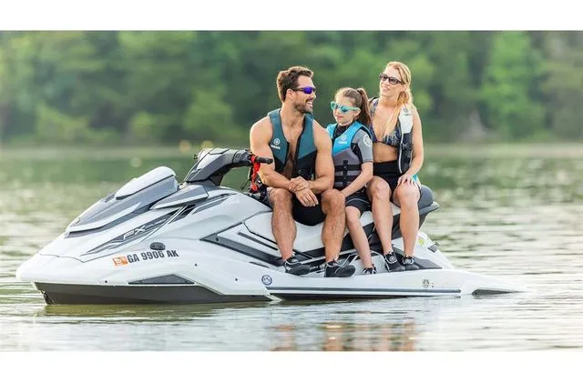 Slide: The Image of Yamaha FX Cruiser HO 2019 - 11