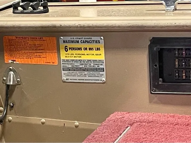 Slide: The Image of Lund 1660 Pro-V 1997 - 10