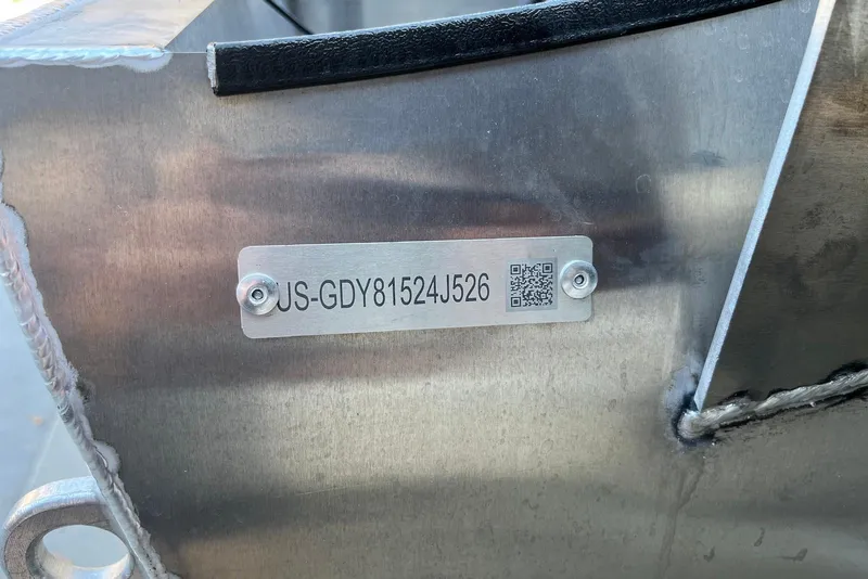 Slide: The Image of 2026 Godfrey SWEETWATER 2286 SFL metal plate with serial number and QR code. - 40