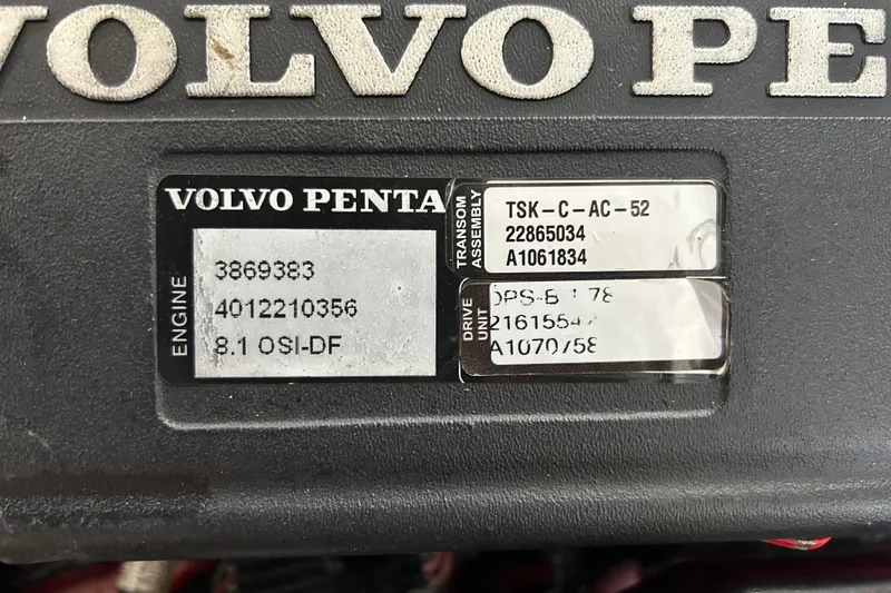 Slide: The Image of Volvo Penta engine label on 2007 Hunt Yachts Harrier 25, model 8.1 OSI-DF. - 11