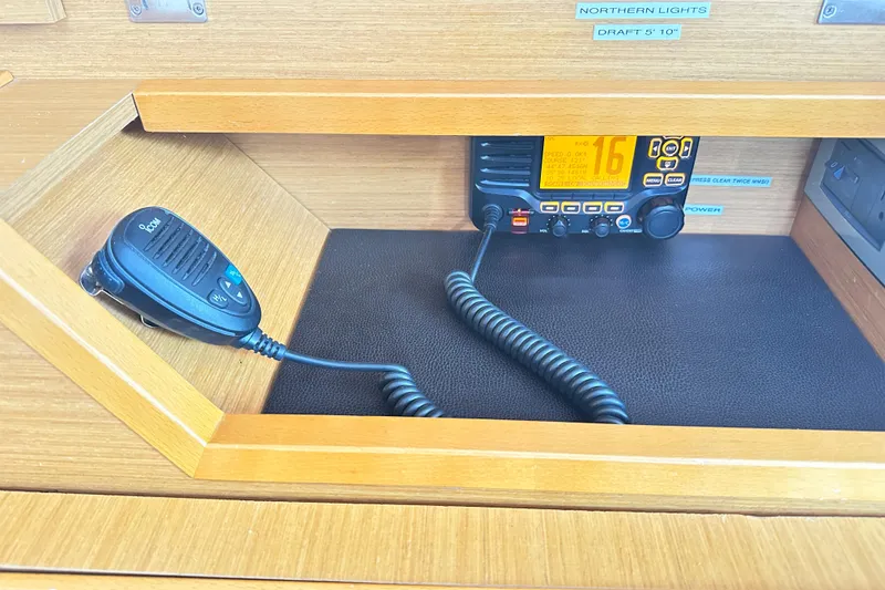 Slide: The Image of VHF radio system on 2015 Jeanneau Sun Odyssey 469 yacht. - 26