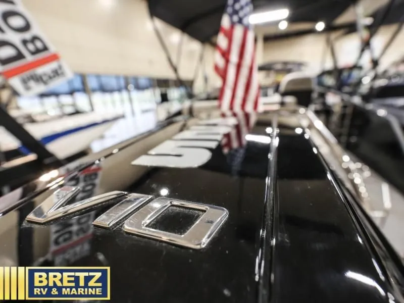 Slide: The Image of Lusso Ultra-Lounge L25UC 2026 - 18