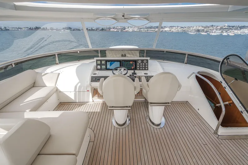 Slide: The Image of Luxurious 2011 Princess 95 Motor Yacht helm with panoramic ocean view. - 28