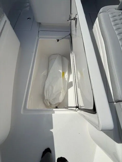 Slide: The Image of Contender 32 ST 2026 - 12